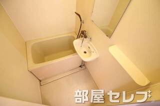 浴室も快適に過ごせます。