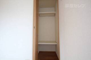 ※203号室内装写真参照