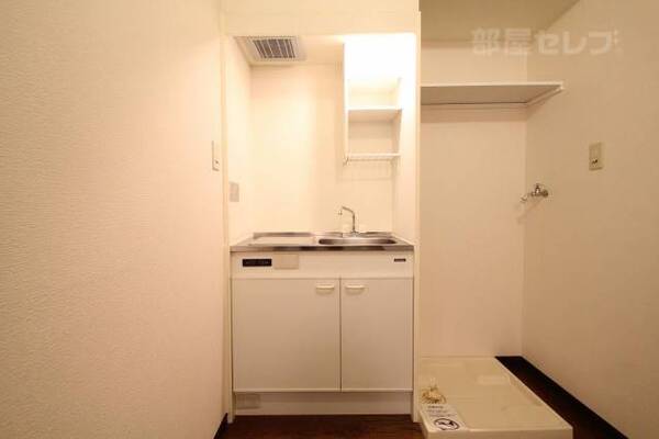 ※106号室室内参照