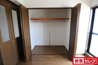 洋室6帖です。日当たりも良好です。