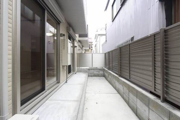 103号室参照