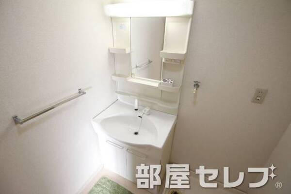 きれいな独立洗面所です。