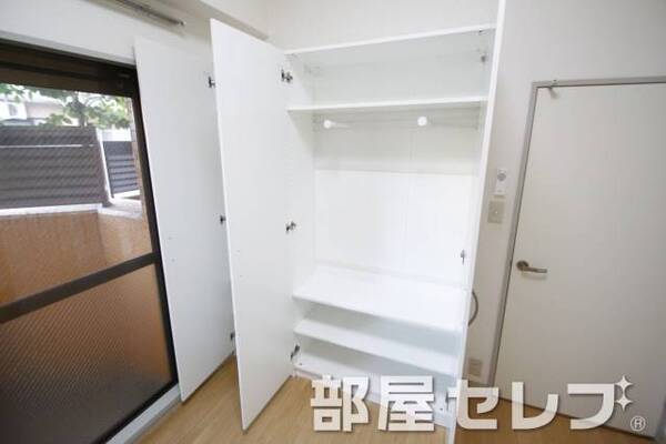 豊富な収納スペースです。