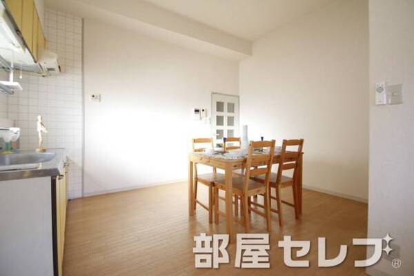 ダイニングルーム。