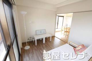 明るいお部屋です。