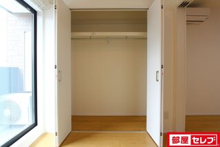 反転している間取りの写真です。