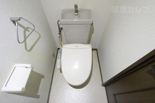 40D号室