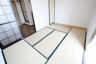 和室から洋室に変更しました。