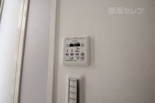 ※105号室内装写真参照