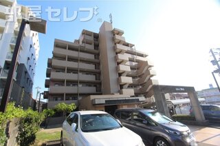 オートロックのエントランスです。