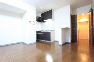 広くて使いやすいお部屋です