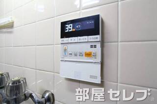 キッチンからお風呂の追いだき操作が可能です