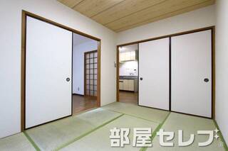 南向きの和室です　落ち着いた雰囲気です　3A号室の写真です。