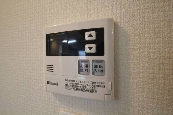 103号室撮影。