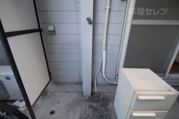 ※１０２号室室内参照