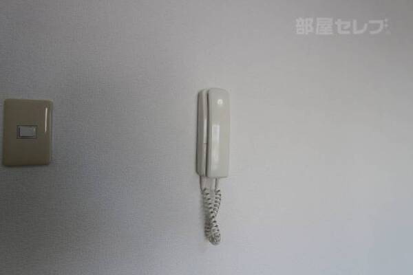 ※301号室内装写真参照