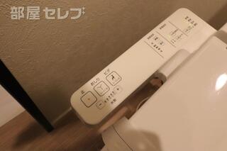 102号室
