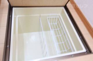 便利な床下収納★キッチンもすっきり！