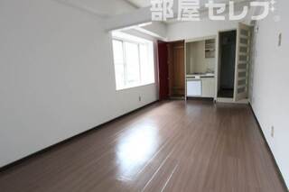 角部屋の写真を参照
