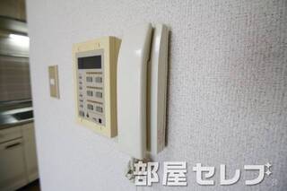 インターホン。