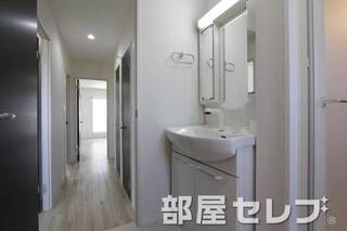 洗髪洗面化粧台。