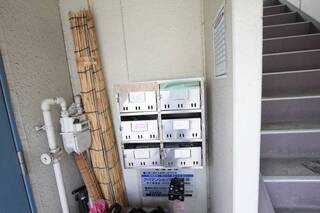 共用部、郵便受けです