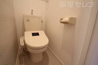 102号室撮影。