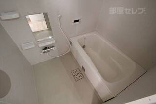 ※105号室内装写真参照