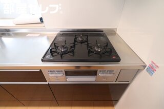 202号室撮影。
