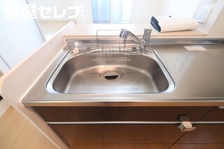 202号室撮影。