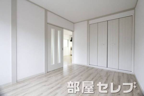 明るいお部屋です。
