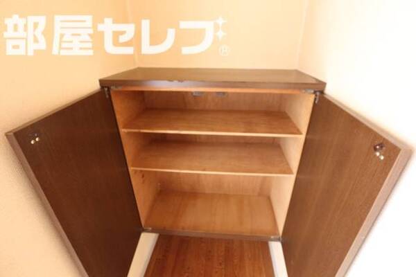 修理前の写真です。