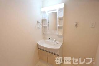 ※102号室の写真を流用しています。実際のお部屋は反転です。