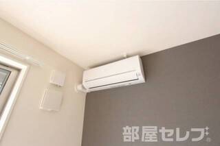 ※102号室の写真を流用しています。実際のお部屋は反転です。