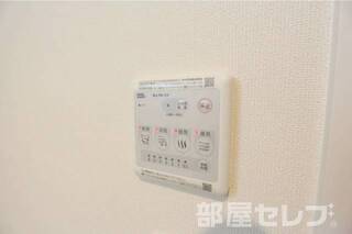 ※102号室の写真を流用しています。実際のお部屋は反転です。