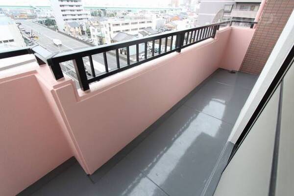 ※704号室内装写真参照