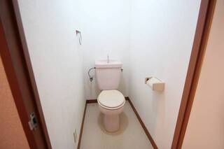 明るいトイレです