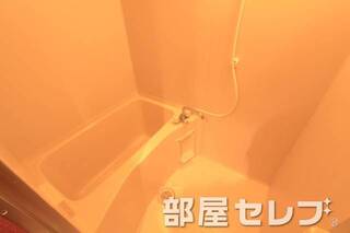 キレイなお風呂ですね。