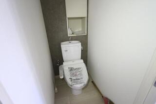 建築途中の写真になります