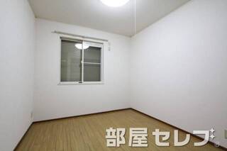 南側居室。