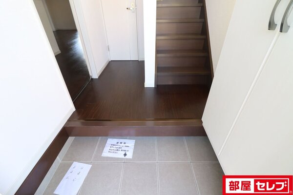 玄関もさすがに広いです。