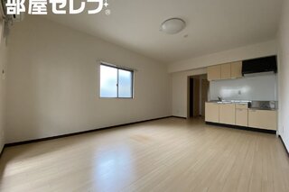 きれいな明るいお部屋です
