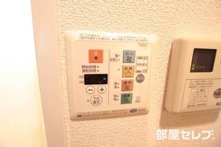 浴室乾燥機も付いています