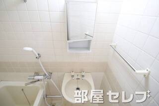 浴室洗面あり。