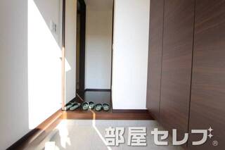 玄関から見た景色です。
