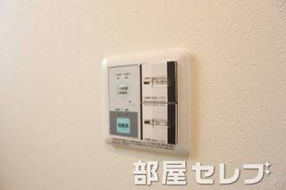 便利な浴室乾燥です。