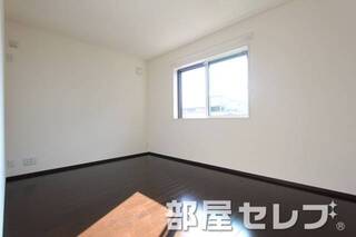 キレイで明るいお部屋になります。