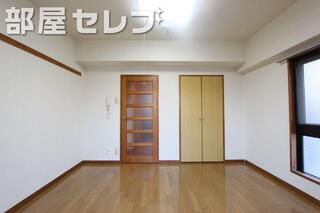 写真は他号室です