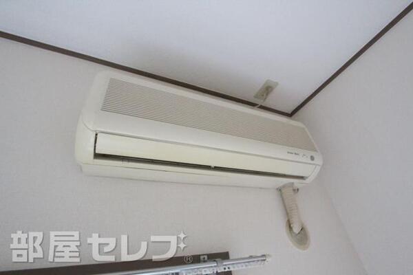 エアコン付いています。