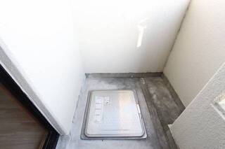 ※404号室内装写真参照